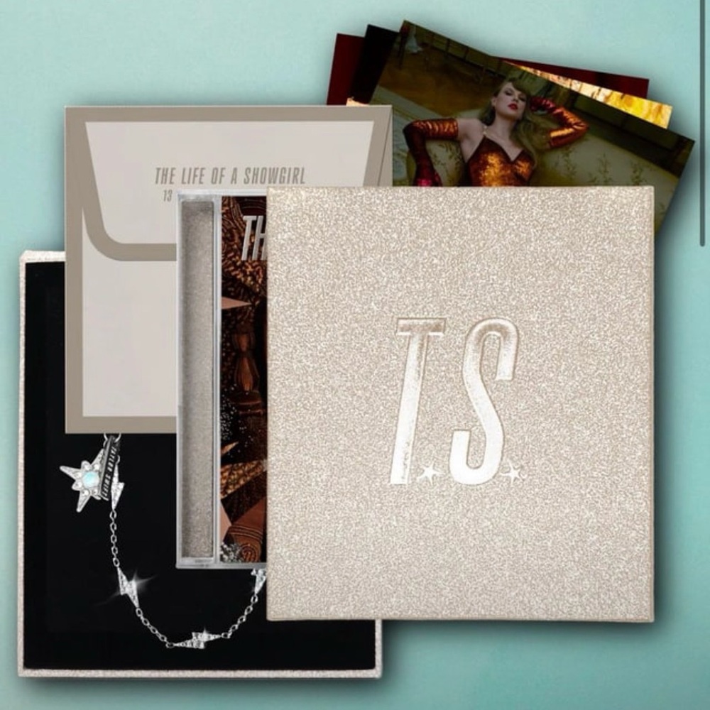 Limited Edition The Life of a Showgirl: It’s Beautiful Edition